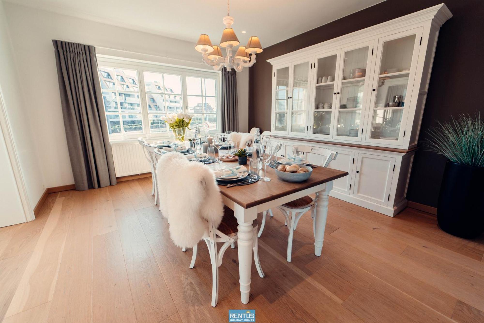 Villa Promenade - Luxuriously Apartment For 8 People Nieuwpoort Exteriör bild